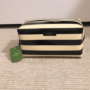 Kate Spade Large Davie Cosmetic Case (NWT)